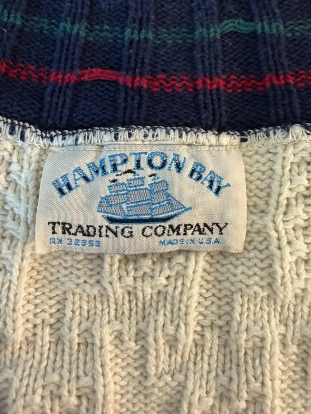 Vintage Hampton Bay Trading Co Cable Knit Sweater Mens L 100% Cotton USA V Neck